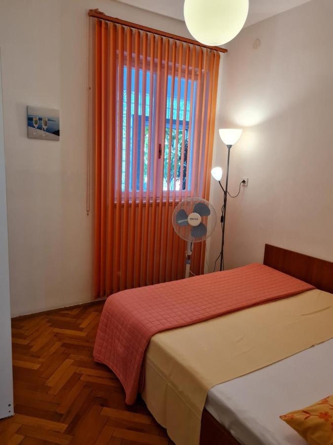 Guest House Barba Bibinje Exteriör bild