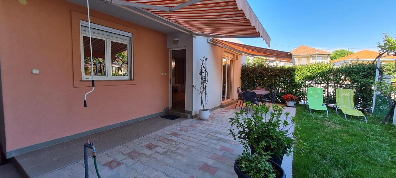 Guest House Barba Bibinje Exteriör bild